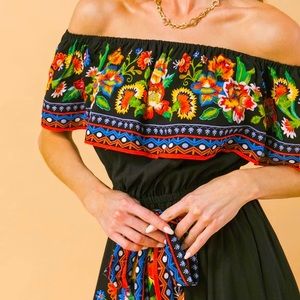 Bohemian Floral Maxi Dress: Beige Multi